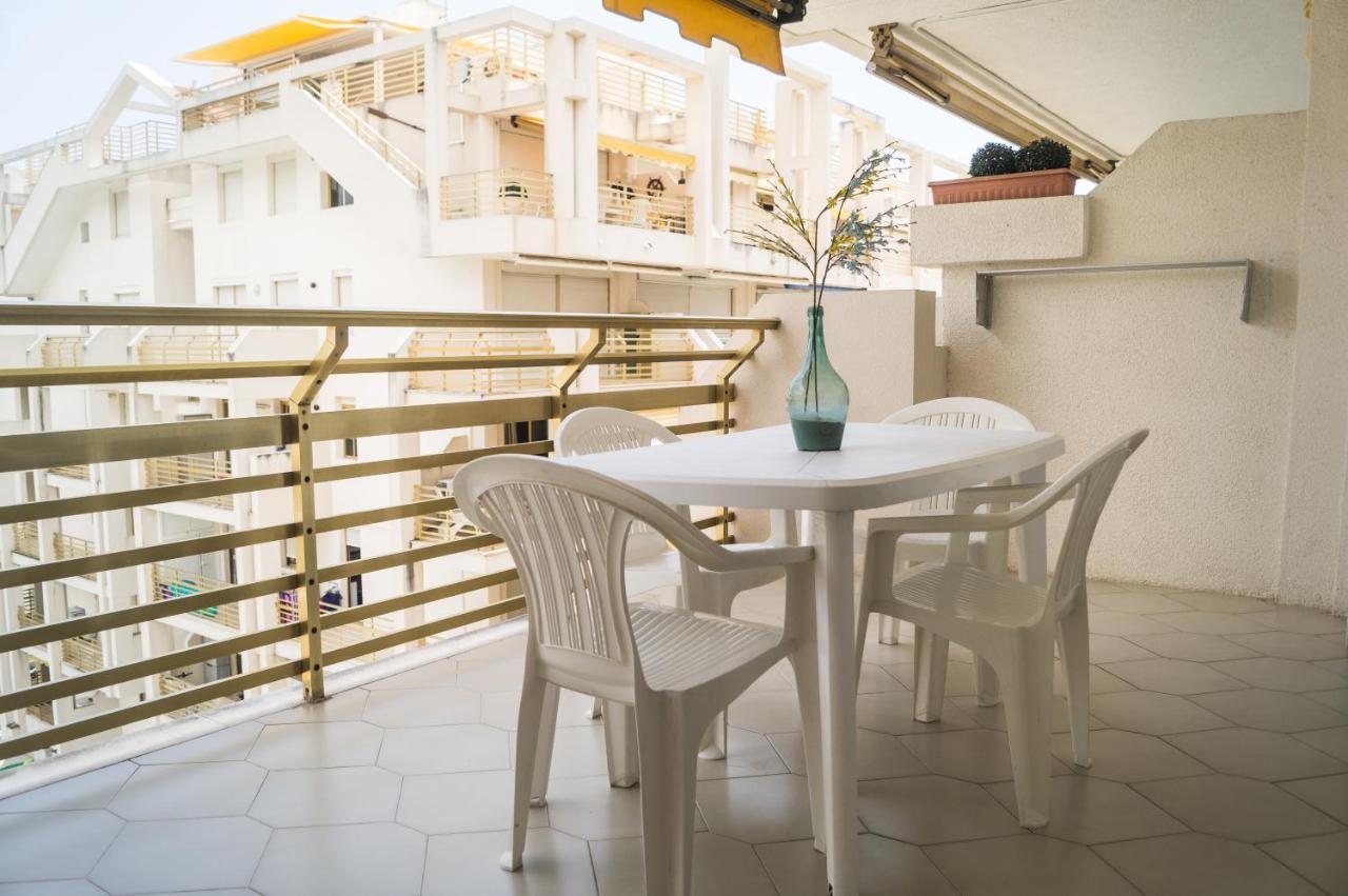 Apartamento Novelty Apartment Salou Ngoại thất bức ảnh